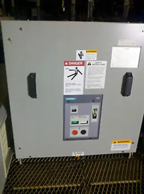 Siemens Breaker 1200 amp 05-GMI-250-1200-58 4.76 KV