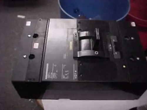 SQUARE D 1000A 3P CIRCUIT BREAKER MHF321000 U-207