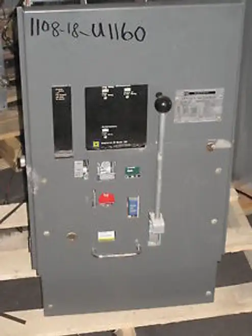 Square D 48Y5208 Ds-632 600V 2400A Amptector Ii L/I Air Circuit Breaker