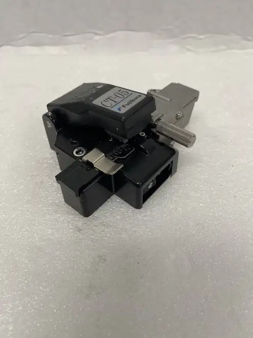 Fujikura CT-05 High Precision Fiber Optic Cleaver