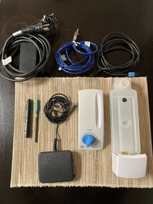 Cavitron Select Sps Gen-123 / Barely / Includes Reservoir Sleeve And Tip