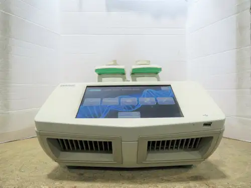 Bio-Rad C1000 Touchscreen Pcr Thermal Cycler/Dual 48-Well Fast Reaction Modules