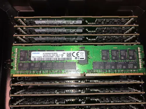 M393A4K40Bb2-Ctd Samsung 32Gb Pc4 21300 Ddr4 2666Mhz Ecc Registrato Server