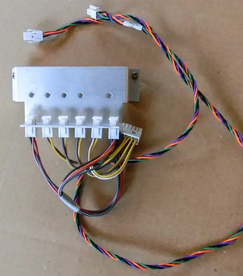 Agilent 6890 7890 Gc G1530-60660 Auxiliary Temperature Zone/Valve Assemble