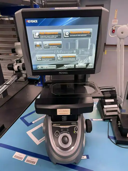 Keyence Im-6225 Series Image Dimension Measurement System