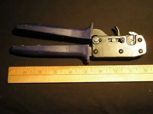 FCI HT208 mini pv crimp tool. AMP BERG
