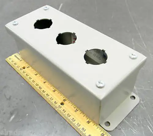INVOLUCRI SCHAEFERS 3 PULSANTI 8X3-1/8X2-3/4