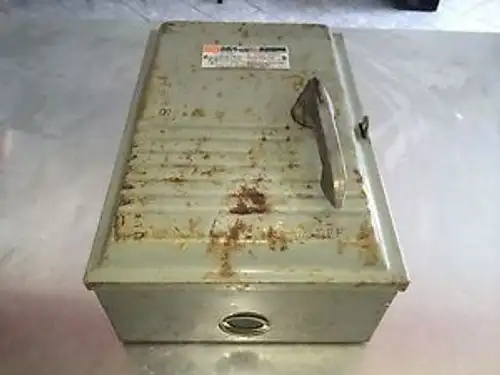 FPE 1632R ELECTRIC ENCLOSURE 60 AMP 240 VOLTS 4 POLES