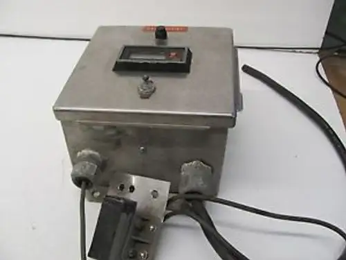 UNDERWRITERS LABORATORIES CUT OUT F-8700 W/ RED LION APSO1000 ASSC. POWER SU