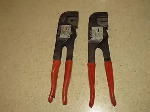 ^^ LOT OF TWO THOMAS & BETTS WT-231 / WT-683 CRIMPING CRIMPER TOOLS (XXY)