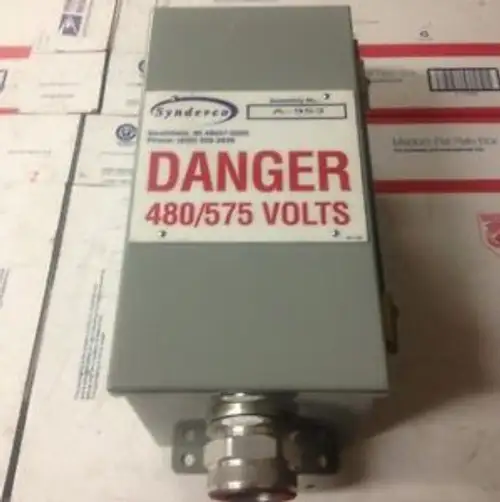 Syndevco Enclosure A-953 Welding / Robot Enclosure 480 / 575 Volts
