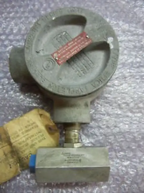 Appleton Efhca Grh Explosion Proof Conduit & Fto-5Niyabghc-5 Flo Sensor