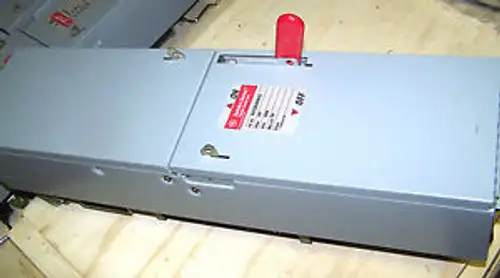 General Electric 60A Fusible Panel Switch Cat# Ads36060Hs .... Xb-103