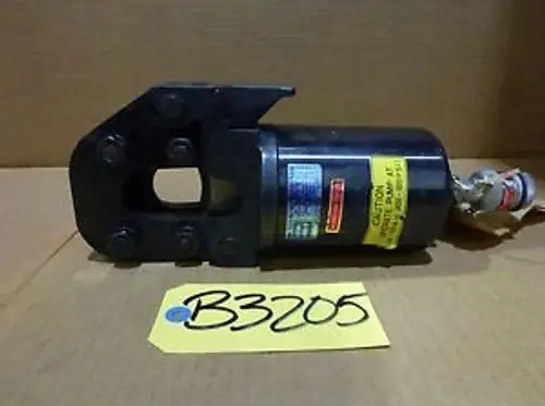 Izumi Model #Sp-32 Hydraulic Cutter #2