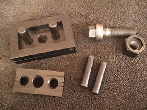 Din-8 Panel Punch With Greenlee Screw And Nut Knockout Set