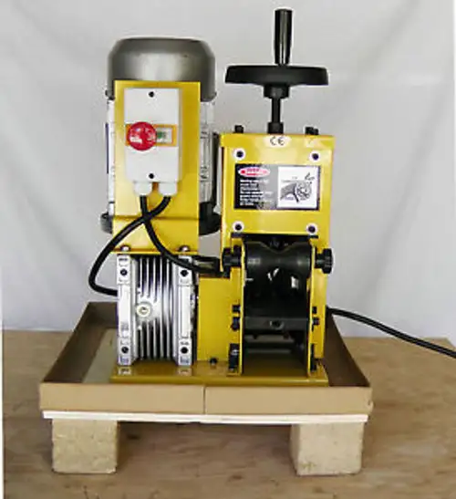 Wire Stripping Machine : Bluedog Bws-60 Copper Wire Recycling Stripper