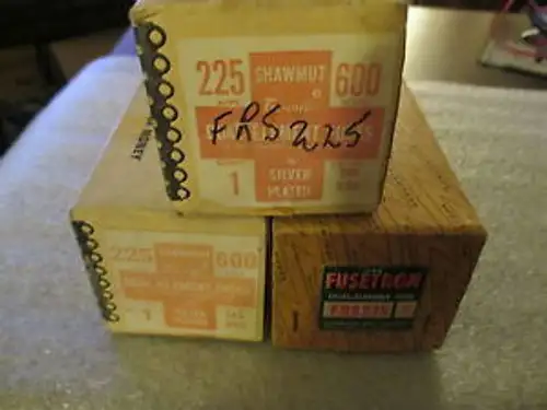 Shawmut FUSETRON FRS-225 AMP 600 VOLT FUSE - 3