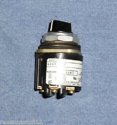 Allen Bradley 800T-U37 25K Ohm Potentiometer (New )