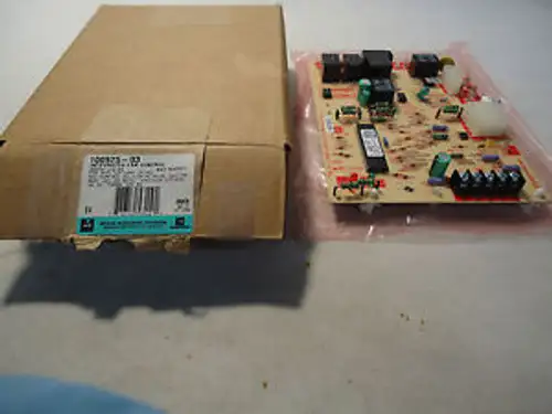 New In White-Rodgers-Lennox 100925-03 50A66-123-04 Fan Control System