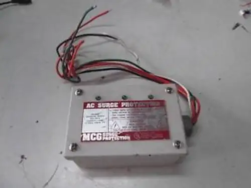 Mcg Ac Surge Protection Spa-220Y 220/380Vac 50/60Hz 3Ph 4W + G