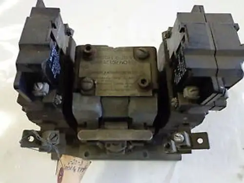 Contattori a bobina Cutler Hammer 6-20-3/888 110Vac