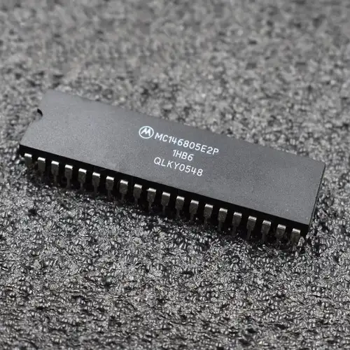 50Pcs Mc146805E2P Encapsulation:Dip-40Microprocessor Unit