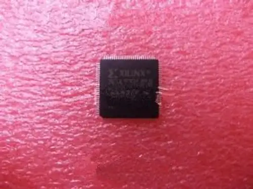 50Pcs Xcs20-3Vq100C Encapsulation:Qfpspartan And Spartan-Xl Families Field