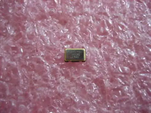 400+ Mmd Mqt3100Hh-40Mhz Ceramic Smd Oscillator