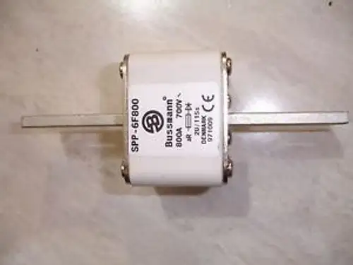 New Buss Bussmann Semitron Spp-6F800 700 Volt Fuse