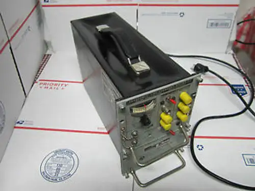 Vintage Fei Fe-1050A Ultra Stable Quartz Oscillator 5 Mhz Frequency Standard
