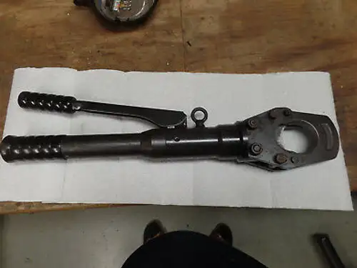 Huskie S-55A Hand Held Hydraulic Wire Rope Bolt Bar Cutter