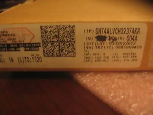 Qty: 100 Pcs P/N Sn74Alvch32374Kr Flip Flop D-Type Bus Interface 96-Bga Microst