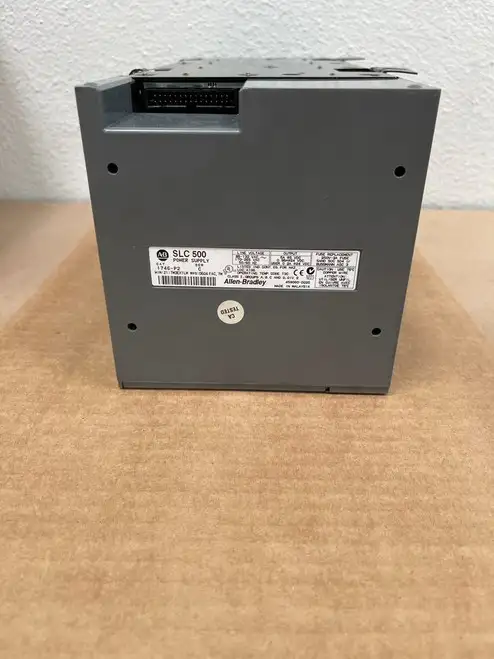 Allen Bradley 1746-A7 7 Slot Rack Slc 500 W/ 1746-P2 Power Supply Assembly