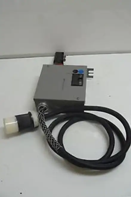 Starline Track Subway Cbdc225E12-6-L630C-4 Busway Tap 2 Pole 30A 208Y/120V