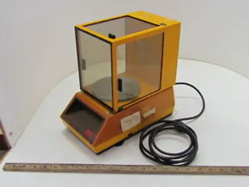Sartorius A-7073 -03 3002179 1265 Mp3 3012119 120V 400 000G Scale
