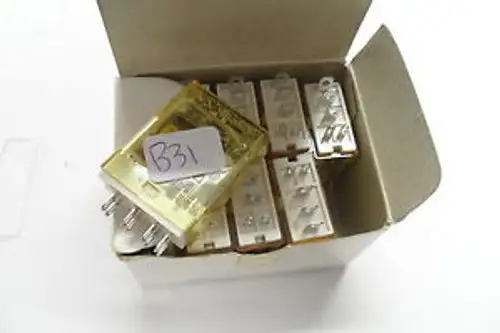 QTY 8 RELAY RY2S-U