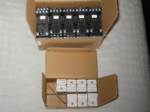 Relpol ES154N0000 Socket x 10 + R4004A0240 Relay x 7