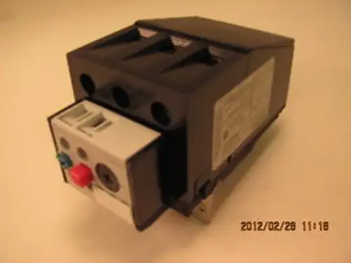 SIEMENS OVERLOAD RELAY 3UA58 00-2U rated at 63 - 80 AMPS
