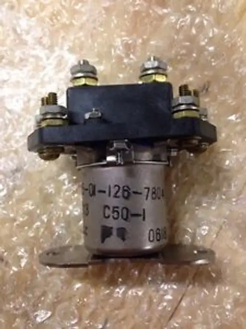 NEW Relay 28vdc 3vek3 C501-1 (D3)