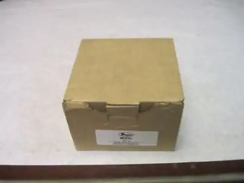 Dwyer 607-4 Differential Pressure Transmitter 6074