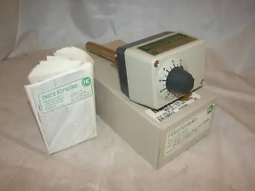HEINZ KONSOLKE ATHS-1/JUMO ATH-1 TEMP CONTROLLER