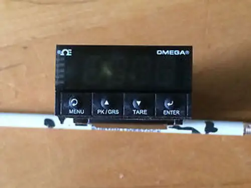 Omega Cnis3252 Strain/Process Controller 90-240 Vac