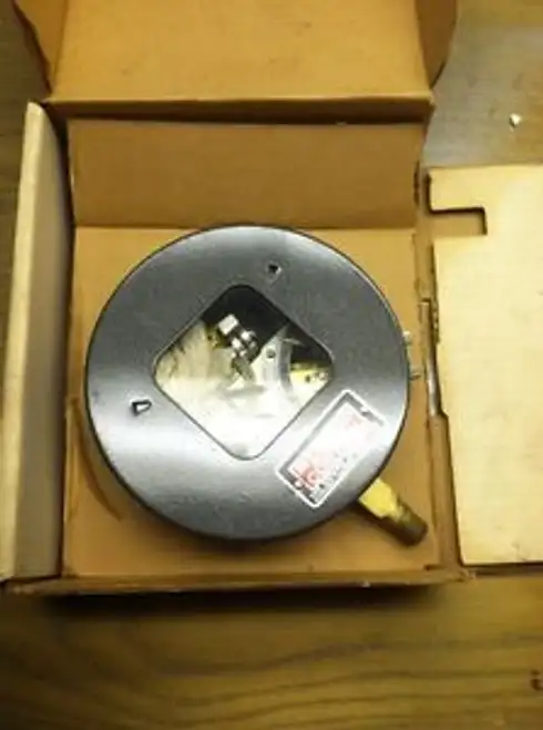 Mercoid Da31-3 Pressure Control Old Shelf Stock