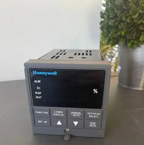 HONEYWELL DC3000K-0-200-20-0000-0 Temperature Control DC3000K020020