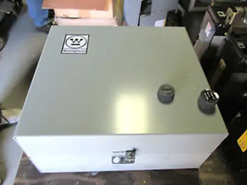 New .. Westinghouse Motor Starter Size 0 1Ph Cat# A200M0Br W/Encl.. Vr-501