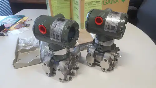 Two Yokogawa DP Transmitter EJA110A-EMS4B-92EA/FF1/D1 0-400 inH2O