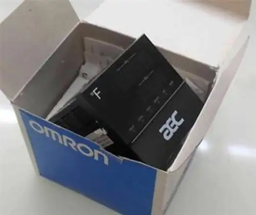 Omron E5Ax-Vss03-Aec-334 Temperature Controller 100 To 240Vac &Gtnew&Lt