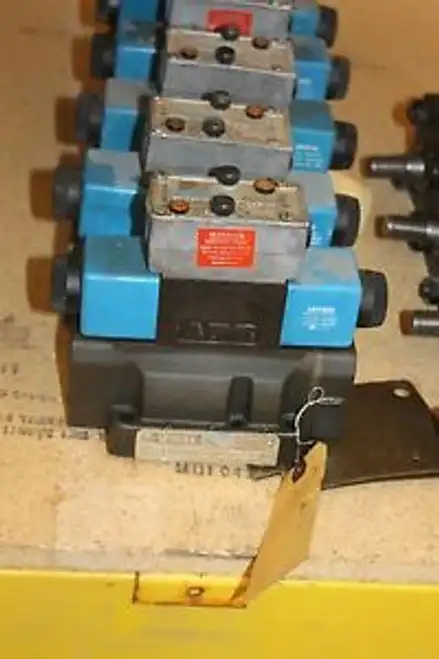 New Vickers Hydraulic Directional Control Valve F3 Dg5S4-042C-T-Mfpbwl-B5-60