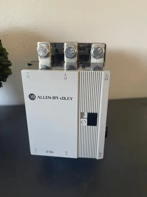 Allen-Bradley 100-B180N*3 Contactor Series B