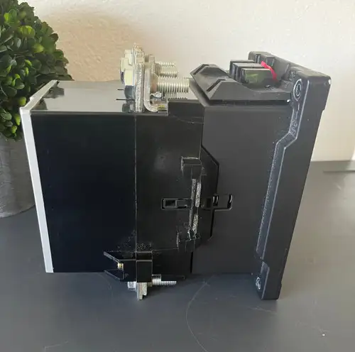 Allen-Bradley 100-B180N*3 Contactor Series B
